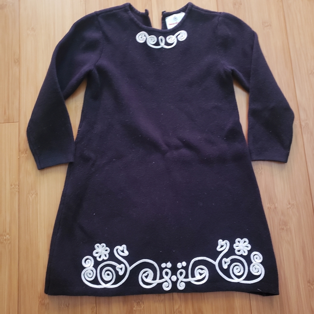 Hanna Anderson sweater dress size 3, 90